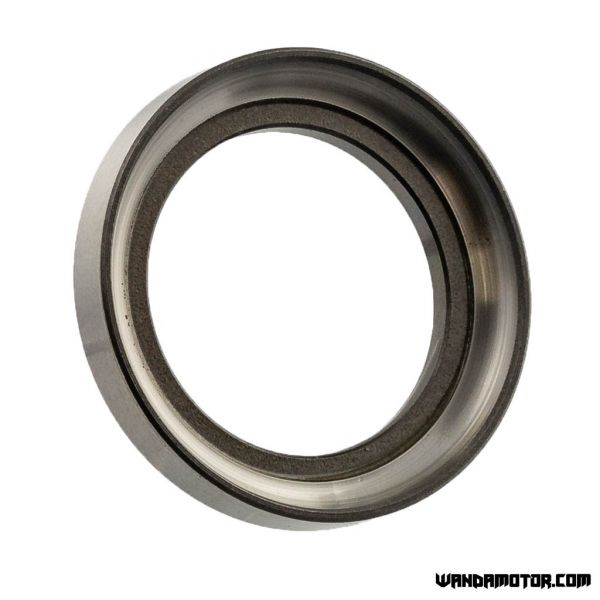 #26 PV50 bearing cup lower-3