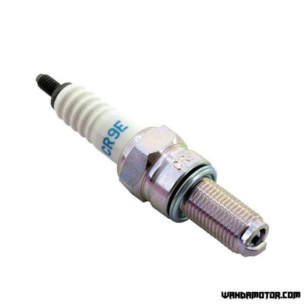 Spark plug NGK CR9E