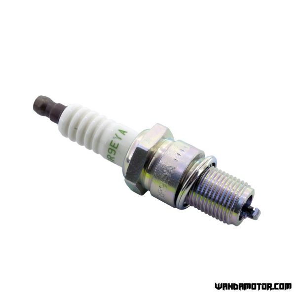 Spark plug NGK BR9EYA-1