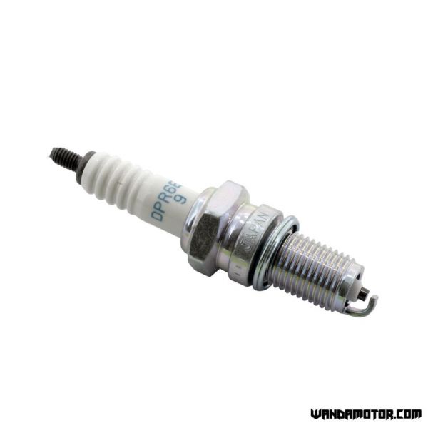 Spark plug NGK DPR6EA-9