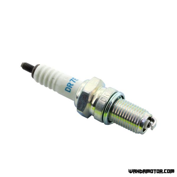 Spark plug NGK DR7EA