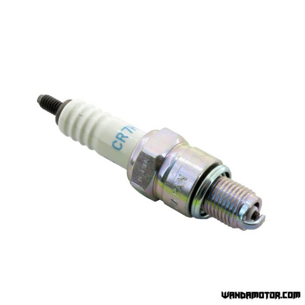 Spark plug NGK CR7HS