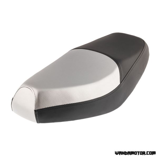 Seat for 4T scooters black/silver