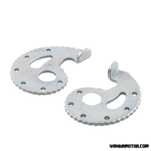 Chain tensioner cam pair for 15mm axle